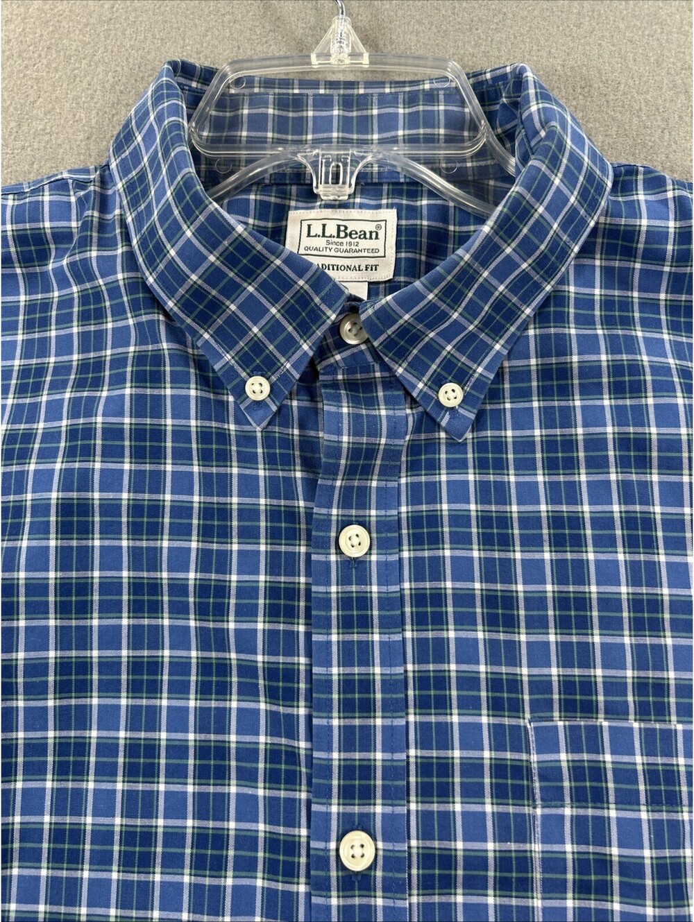 L.L. Bean Traditional Fit Size XL Blue Plaid Button-Down Collar Shirt Western